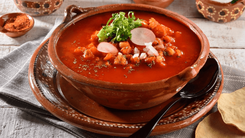 Plato de pozole